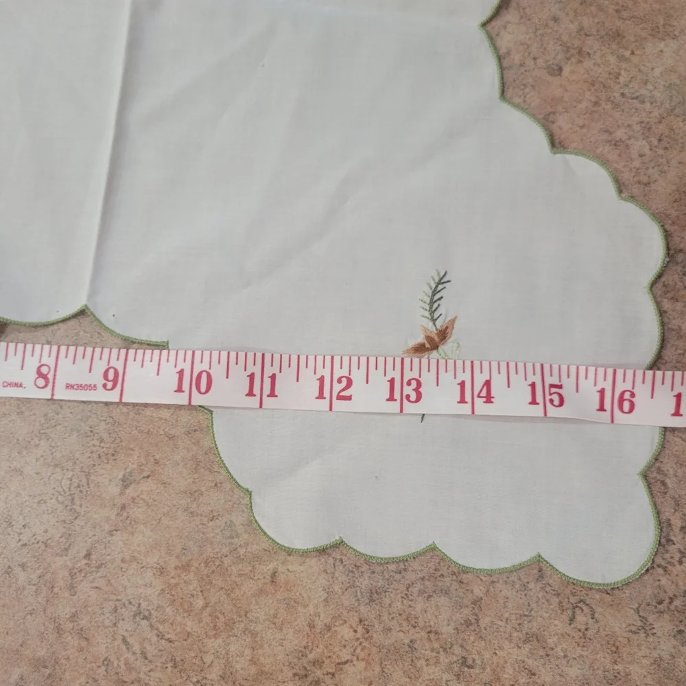 Vintage Table Linen Dresser Scarf ~ Embroidered Foliage~ Pinecones Berries